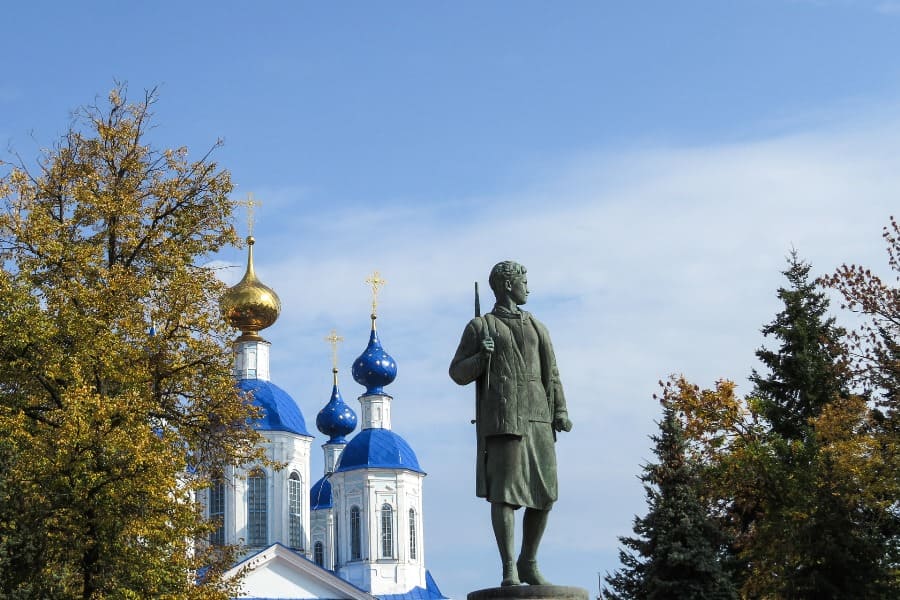 Тамбов памятник Зои Космодемьянской